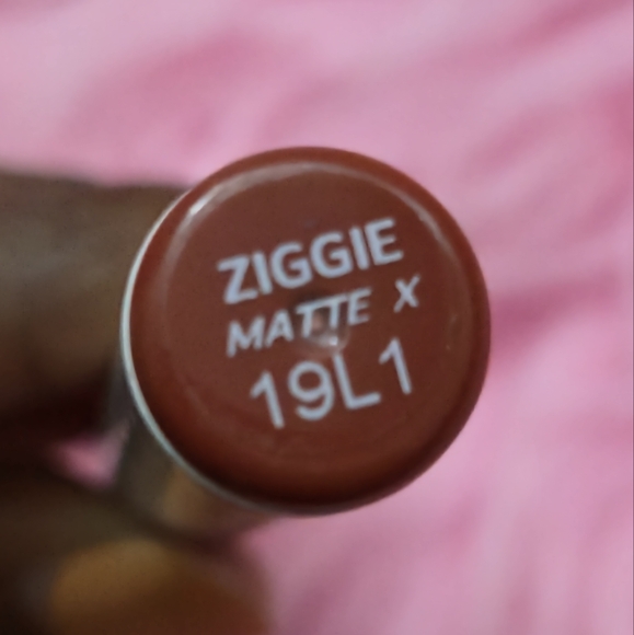 3 for $33 - Lippie stix - ziggie - Picture 3 of 3